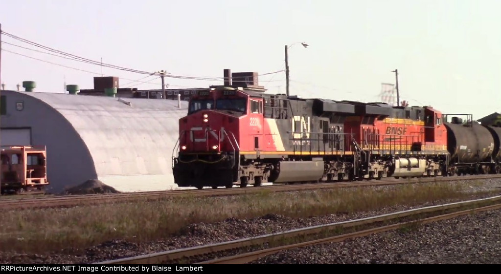 CN E295